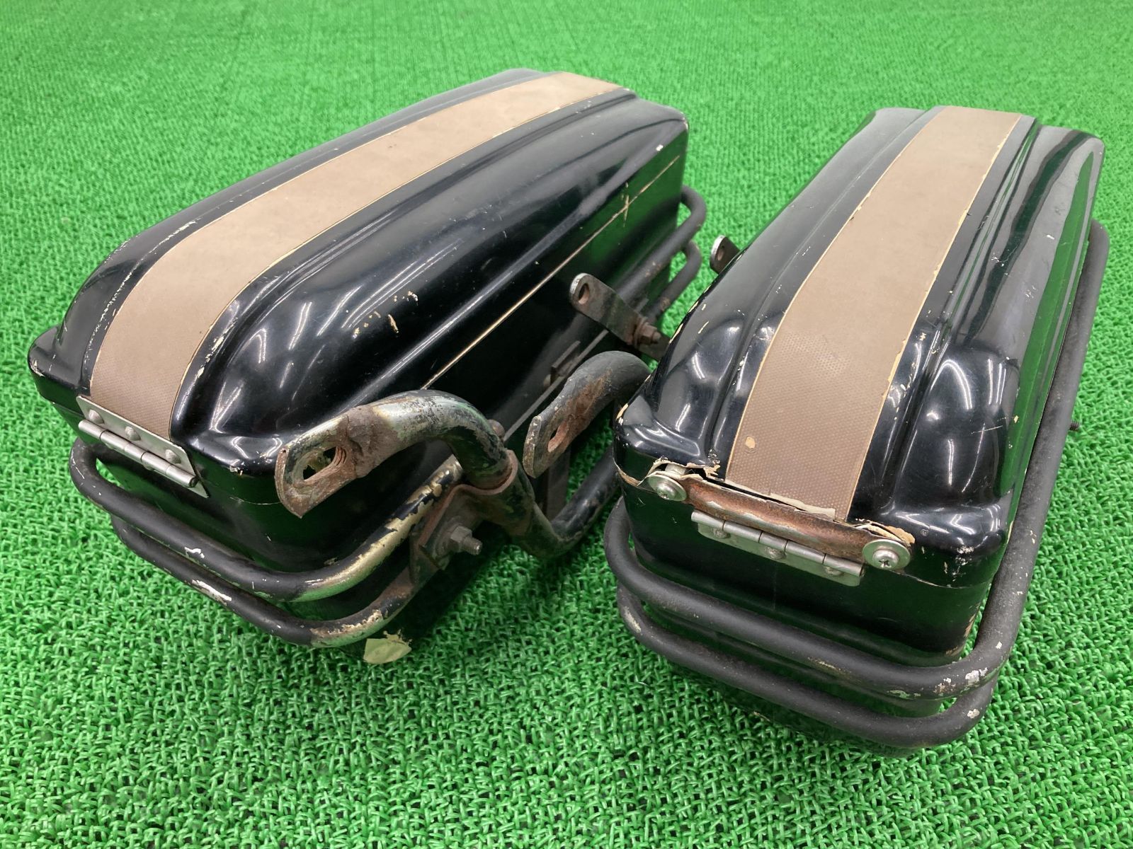 旭風防 パニアケース 左右 黒 社外 中古 バイク 部品