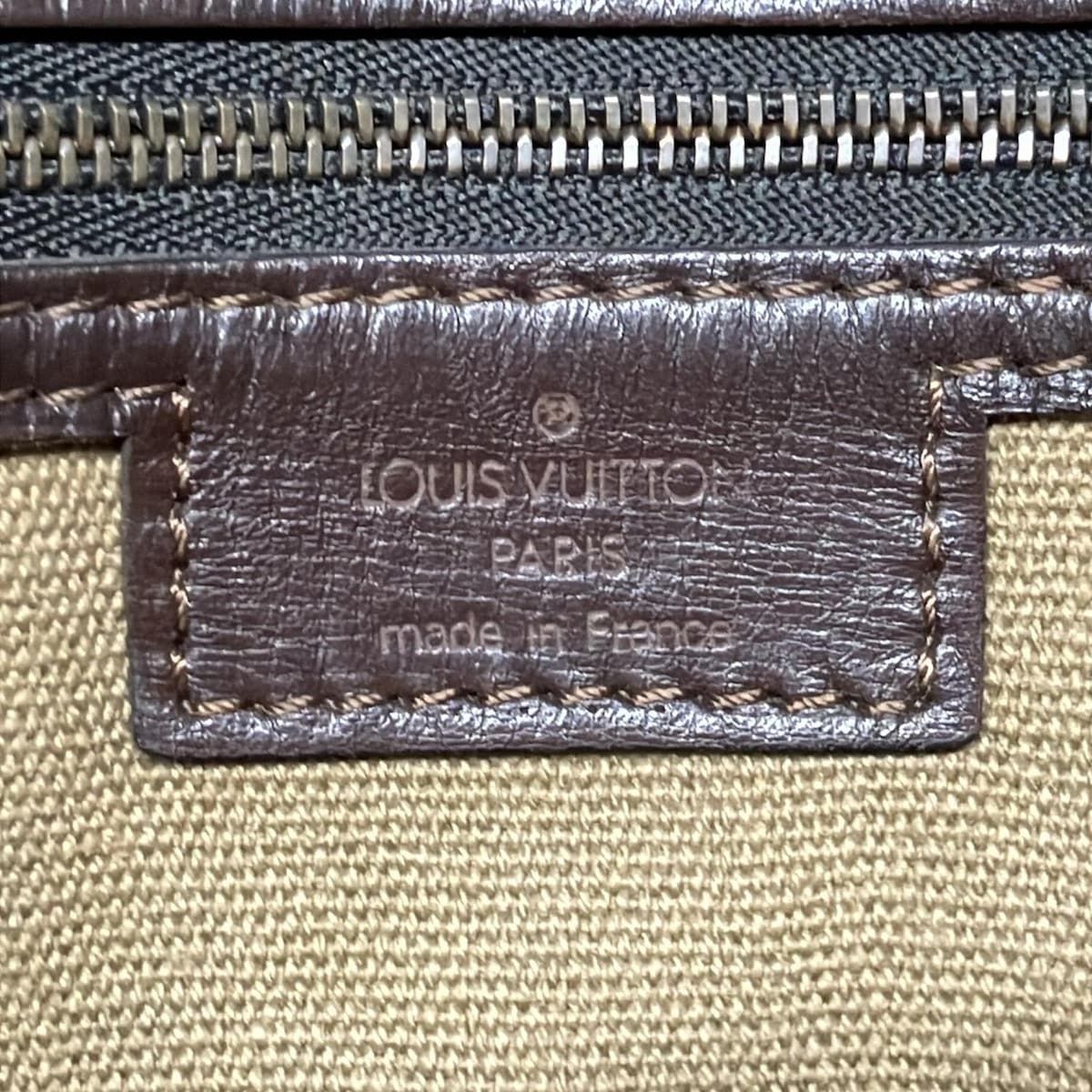 LOUIS VUITTON ルイヴィトン ビジネスバッグ ユタ ユーロン M92532 カフェ レザー DECORATOM_COM_BR