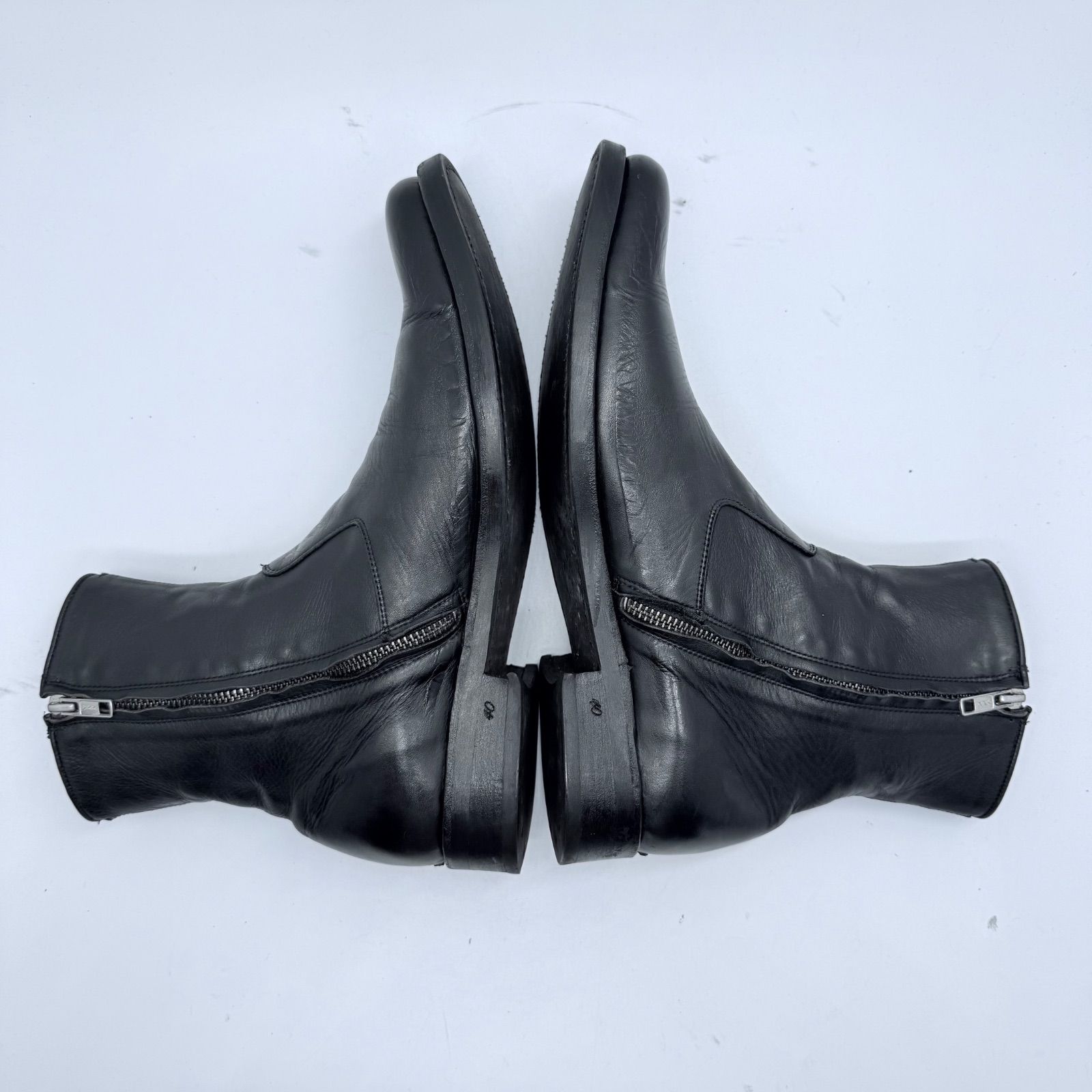 leather black