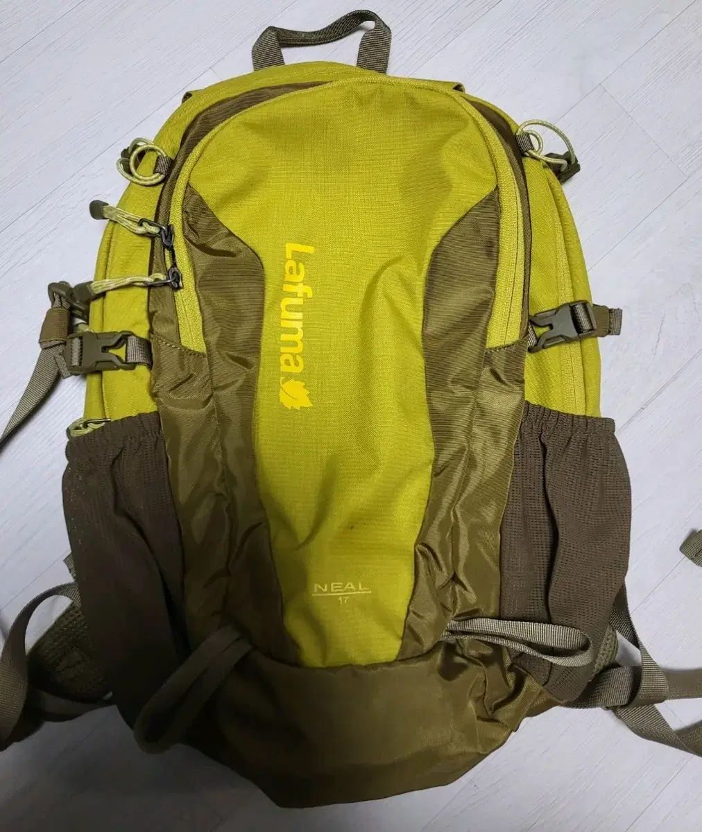 LAFUMA ラフマ ハイキングバッグ 高密度パック 17L