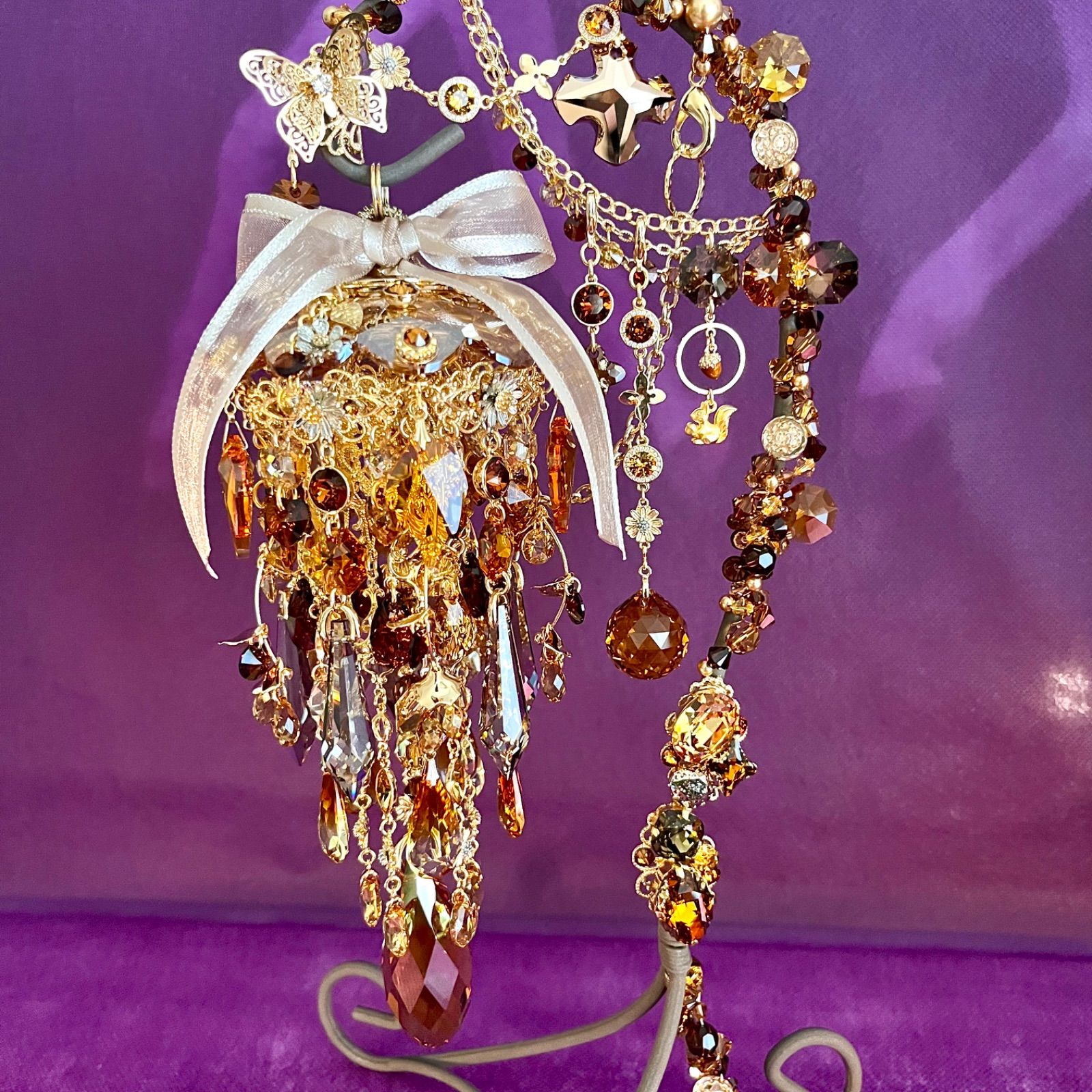 スワロフスキー ハロウィンカラー✨シャンデリア風サンキャッチャー