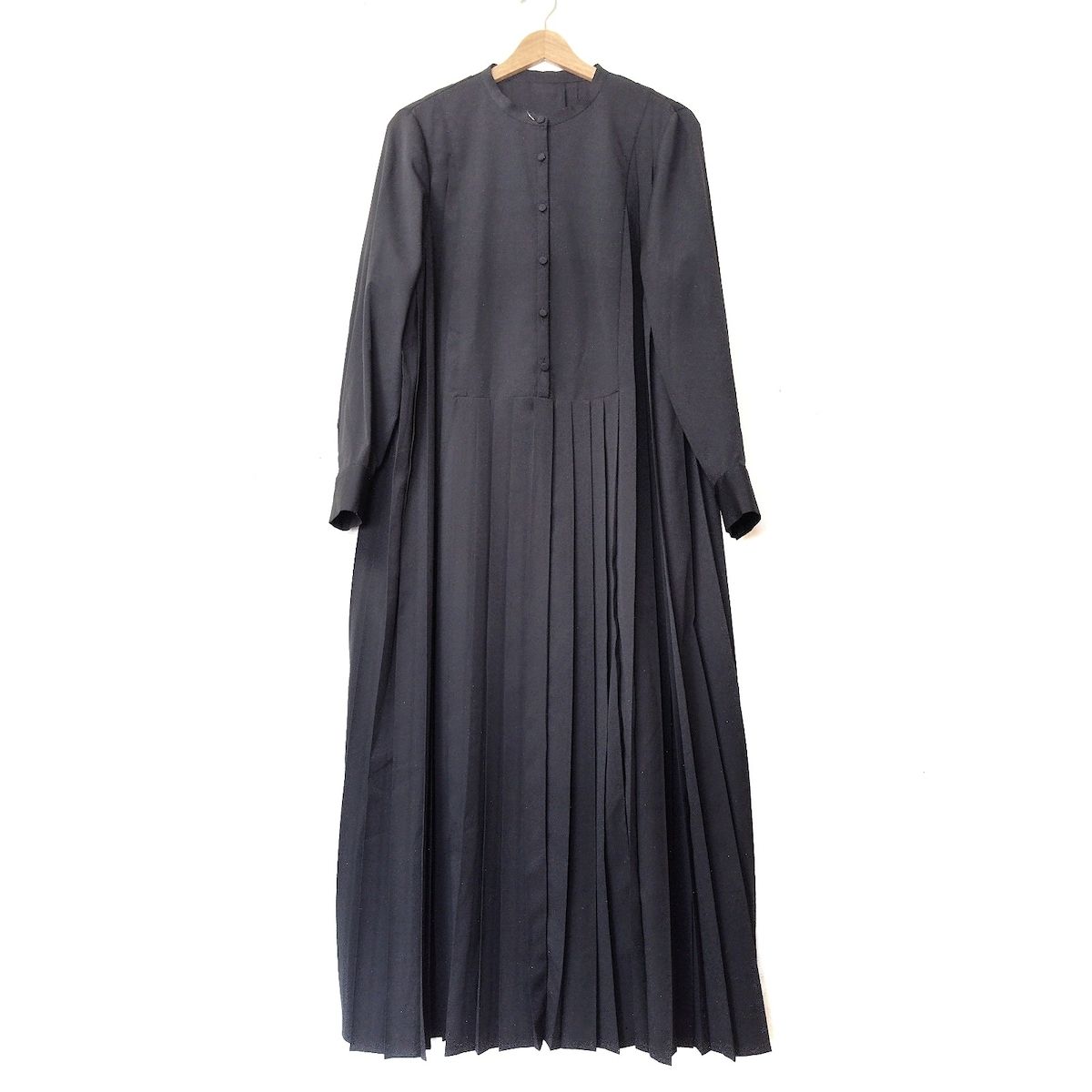 ADORE アドーア ワンピース サイズ38 M レディース - 黒 プリーツ