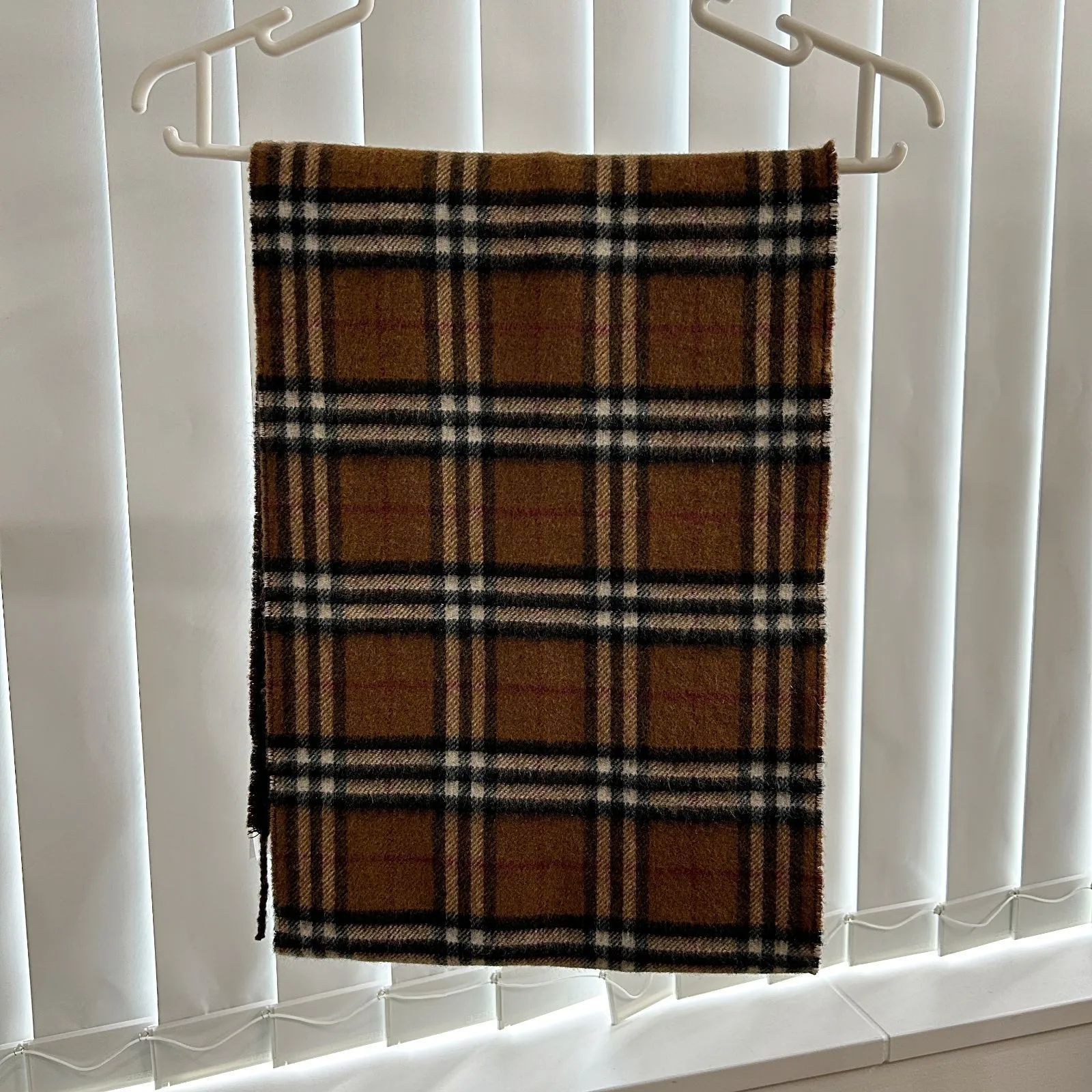 １６５ｃｍ　長いバーバリー　カシミア100%マフラー　ブラック　スコットランド製 楽天市場】BURBERRYバーバリーマフラーカシミヤ 100% マフラー