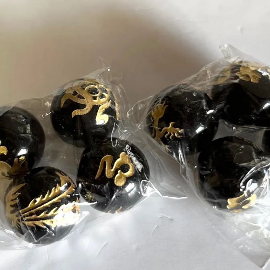 オニキス金彫り四神獣16㎜×2セット - メルカリ