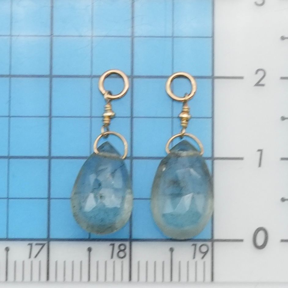 アガット グリーンベリル ピアスチャーム K10/24-4515S - メルカリ