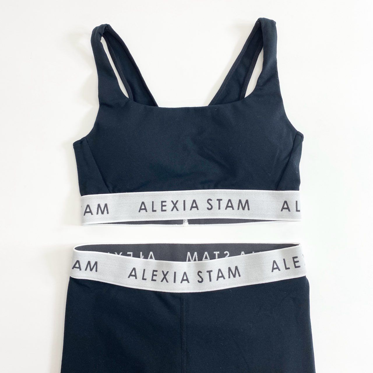 51f16 《美品》 ALEXIA STAM アリシアスタン ヨガウェア セットアップ ブラトップ タイツ スポーツウェア サイズL ブラック  レディース - メルカリ