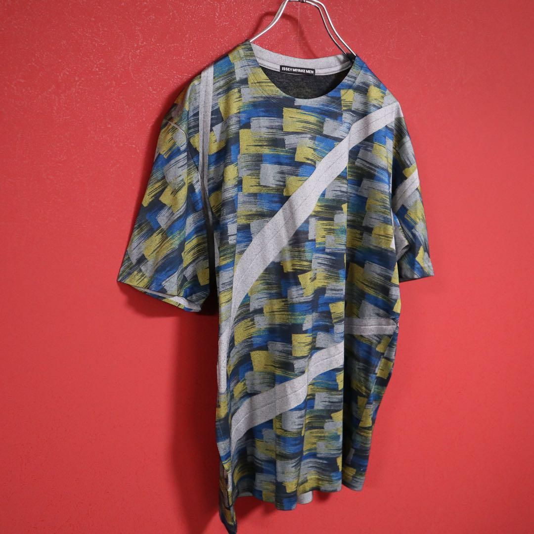 極美品】ISSEY MIYAKE MEN 斜めプリーツ 総柄デザインTシャツ - メルカリ
