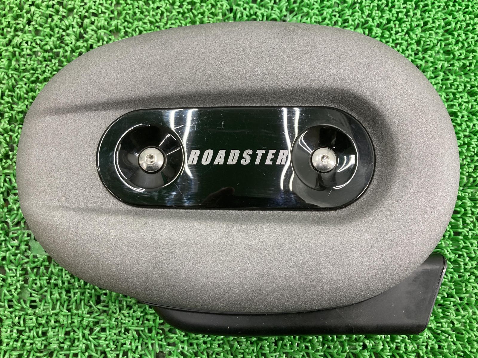 XL1200CXロードスター エアクリーナーボックス ハーレー 純正 中古 コケキズなし 割れ欠け無し 修復素材に ノーマル戻しに そのまま使える