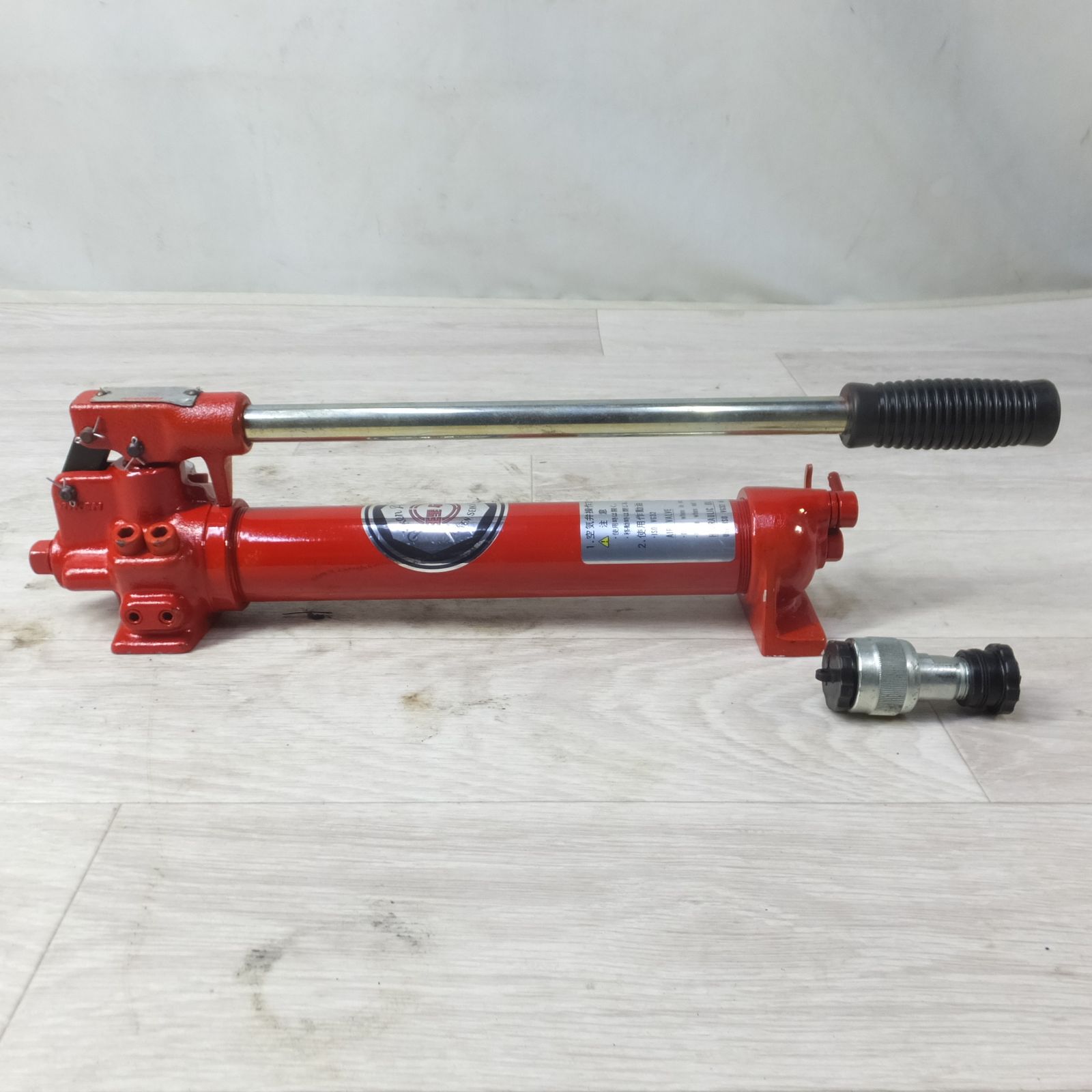 RIKEN理研　手動油圧式圧着工具TP−60 015○おすすめ品○理研 RIKEN 手動油圧式圧着工具 TP-60