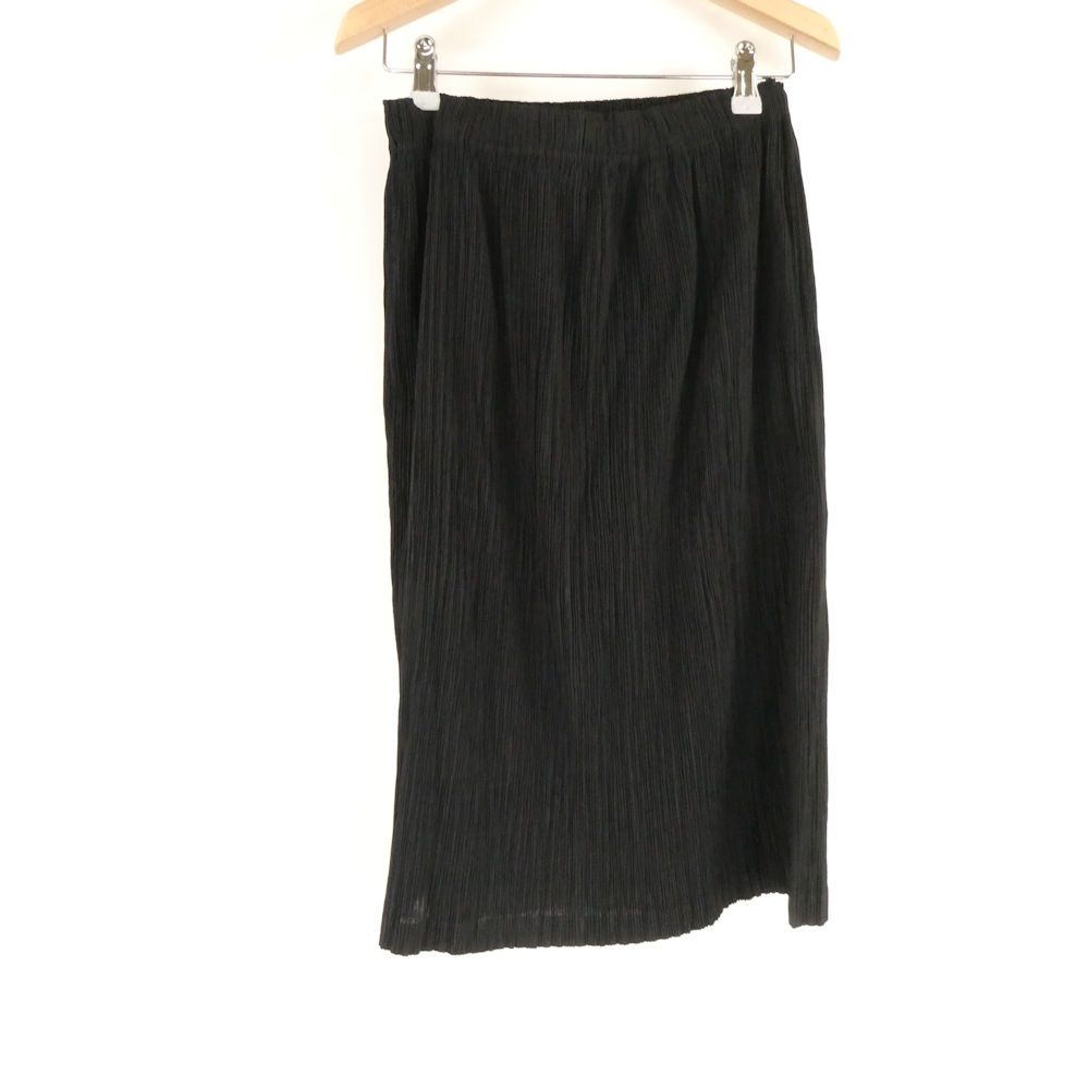 80's I.S. Issey Miyake プリーツスカート ひざ丈 黒 80's I.S. Issey Miyake プリーツスカート ひざ丈 黒