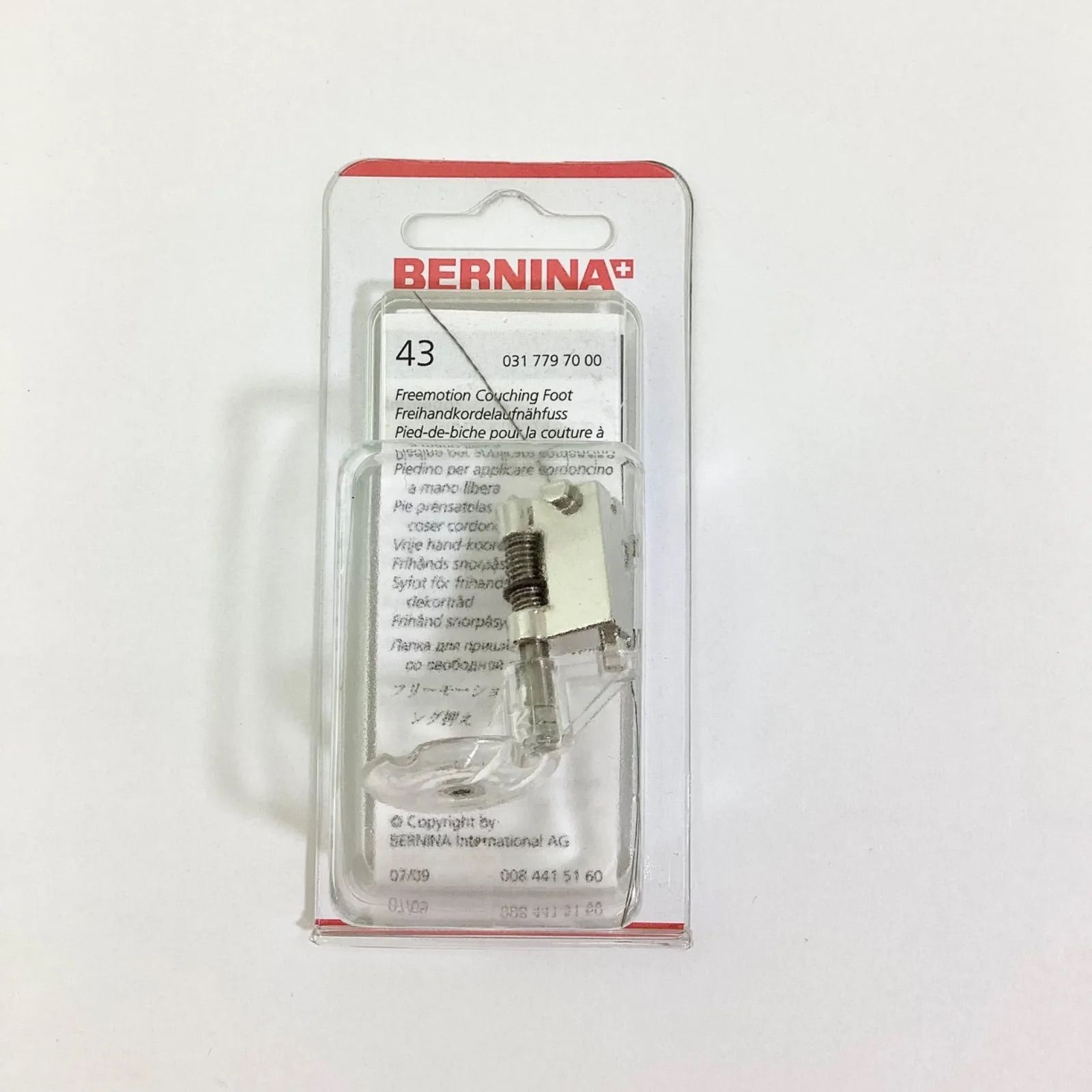 ベルニナ　カウチング押さえ43番