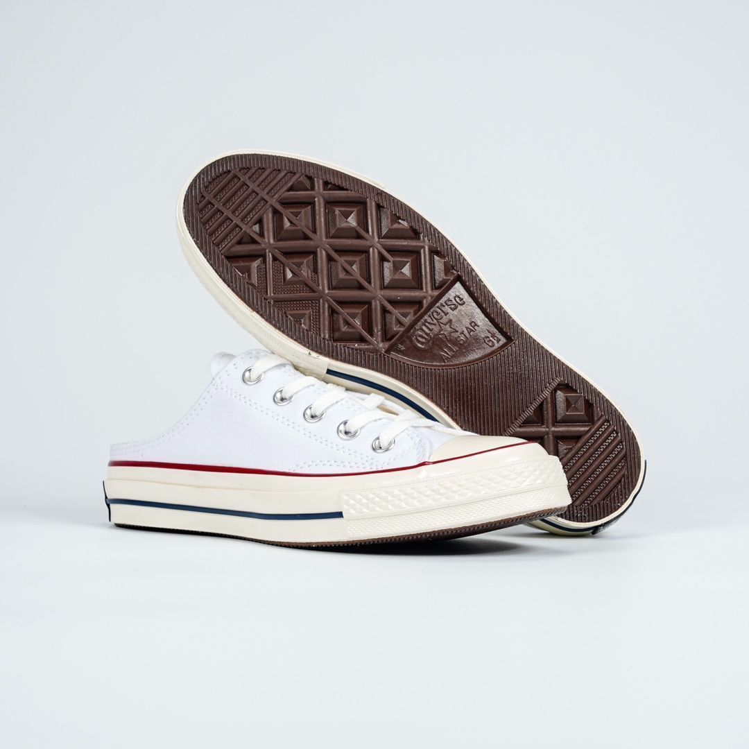 ハーフシューズ