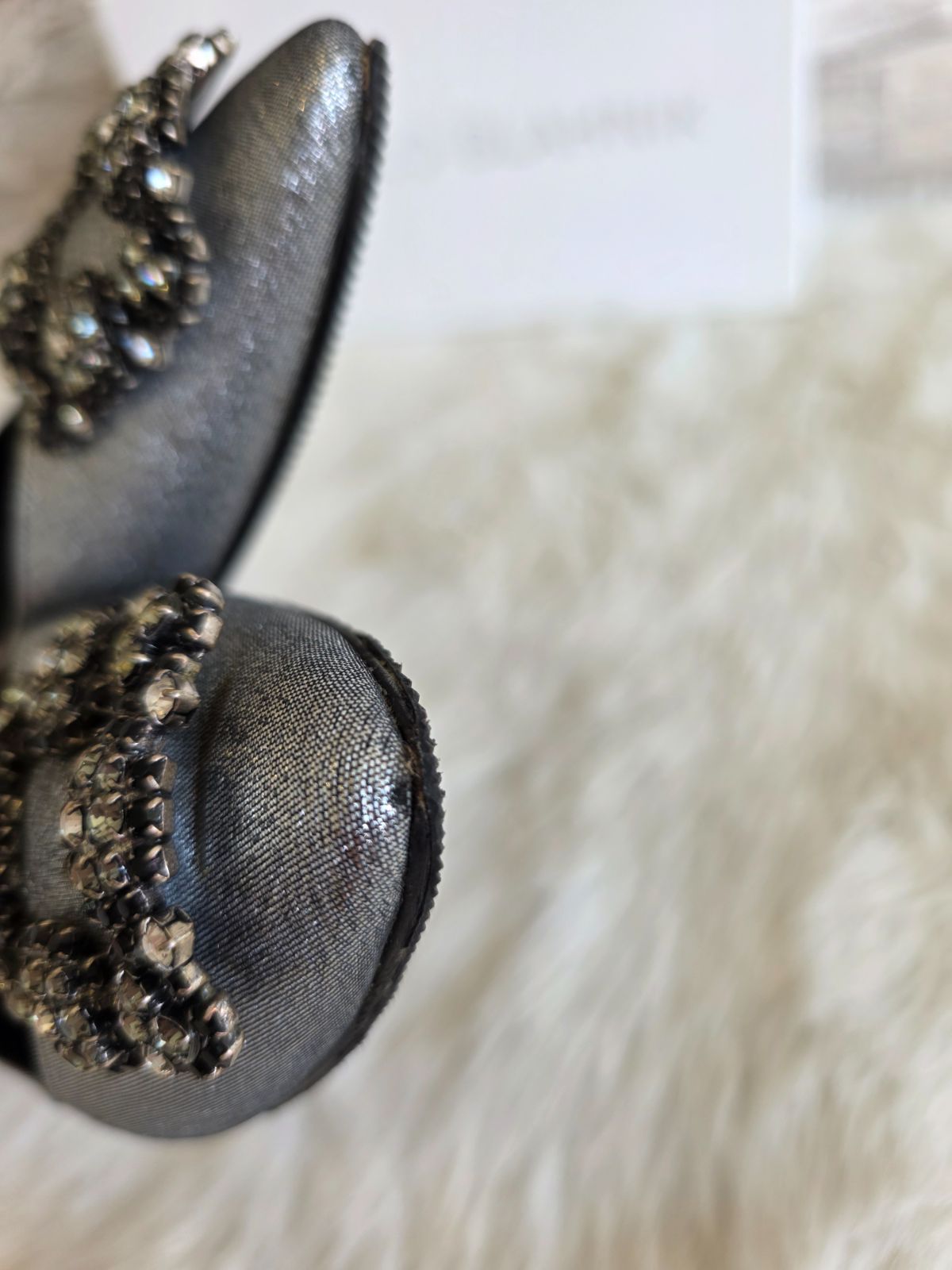 ☆Manolo Blahnik(マノロブラニク) HANGISI ハンギシ フラットシューズ