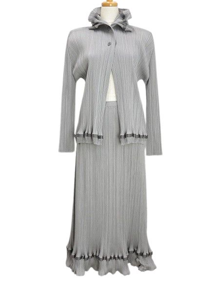 プリーツプリーズ PLEATS PLEASE セットアップ カーディガン スカート フリル グレー 3 イッセイミヤケ ISSEY MIYAKE