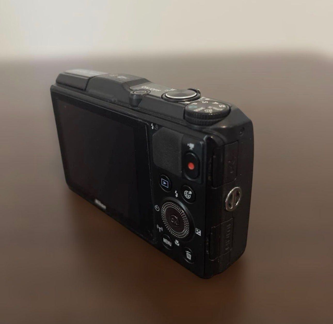 4795 Nikon COOLPIX S9700 ブラック デジカメ 4795 Nikon COOLPIX S9700 ブラック デジカメ Amazon.com : Nikon