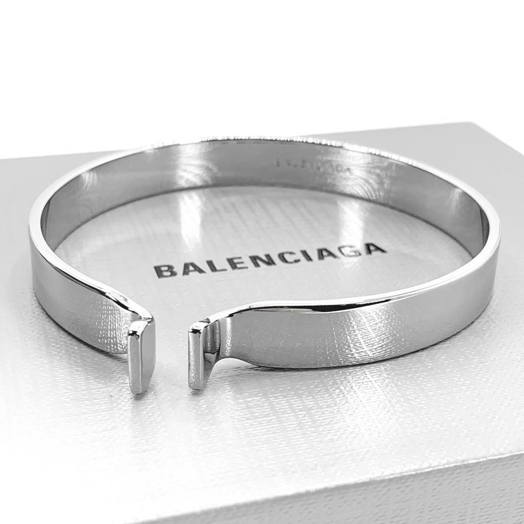 希少 BALENCIAGA バレンシアガ バングル シルバー - メルカリ