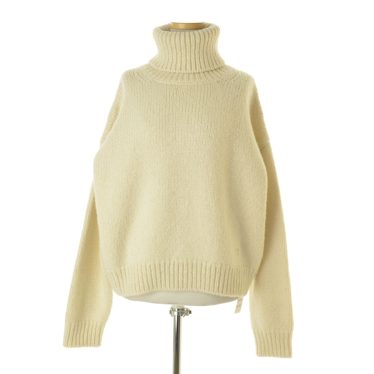CELINE セリーヌ 2A89S234P トリオンフ アルパカ混 ハイネック タートルネック セーター ニット ライトブルー系 S【中古】 CELINE - CELINE セリーヌ 2A89S234P トリオンフ アルパカ混