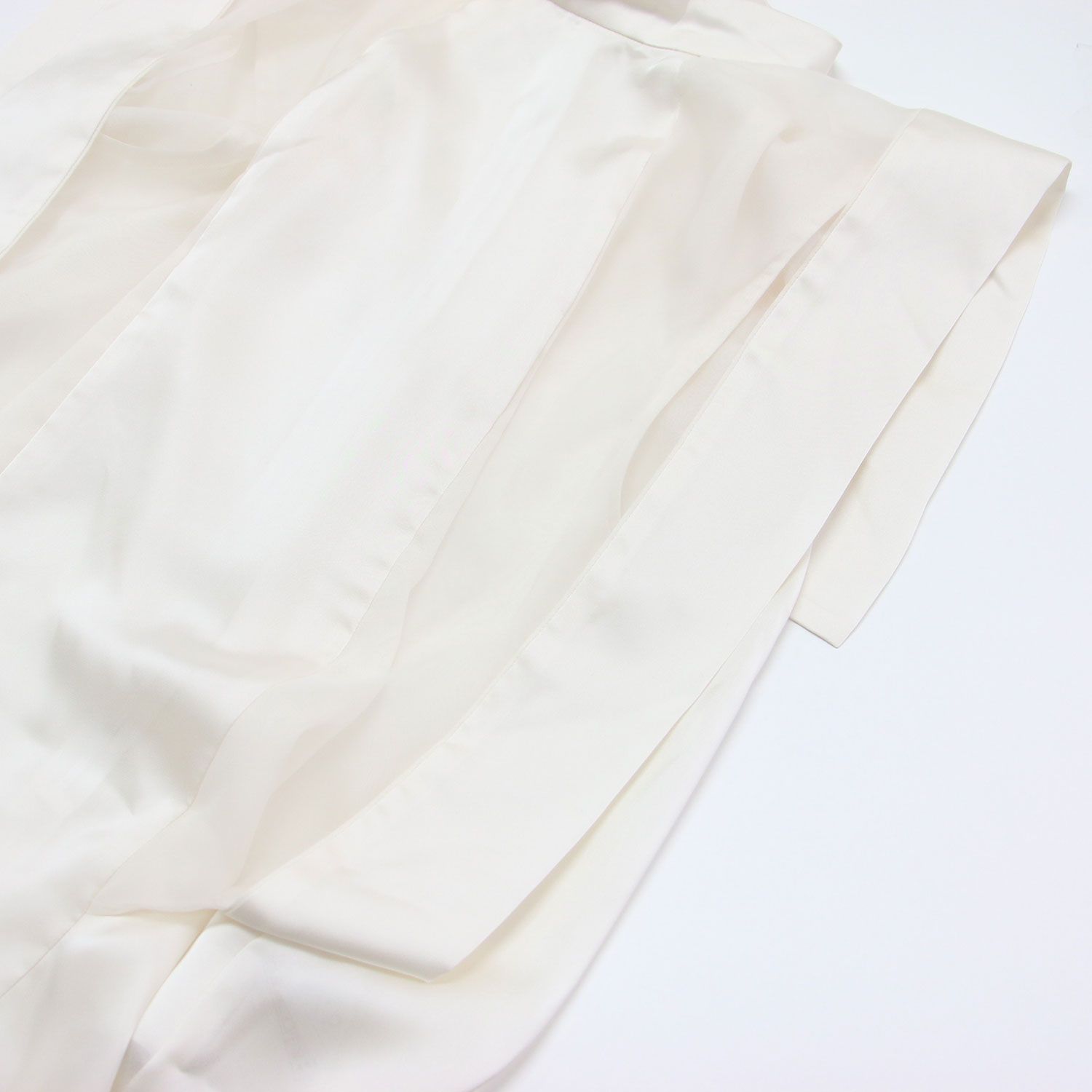 Sacai サカイ ブラウス オフホワイト 白 サイズ:2(M) | 25春夏 サテン 