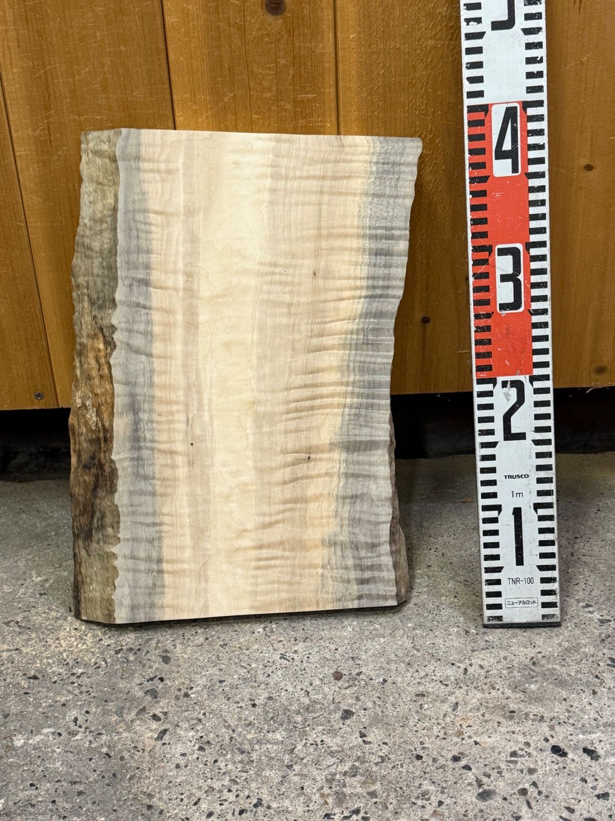  激トラ杢 楓 カエデ 板 一枚板 無垢材 銘木 証明書 木工 ＤＩＹ 素材 木材 材料 資材