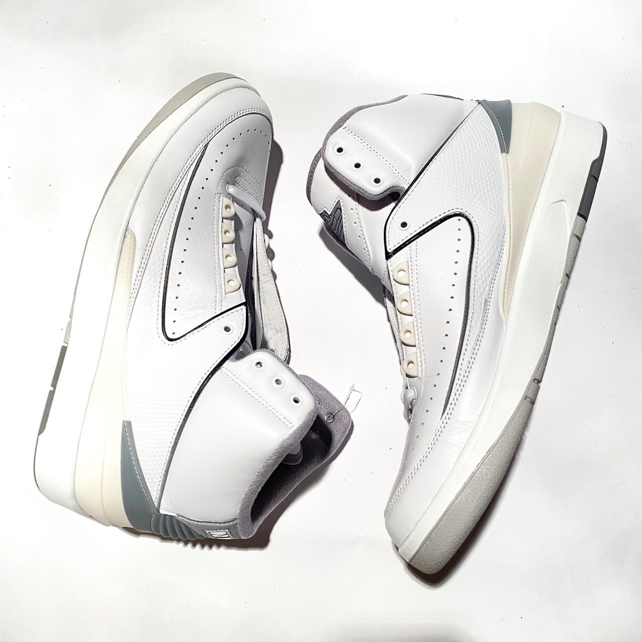 NIKE AIR JORDAN 2 RETRO エア ジョーダン 2 レトロ WHITE