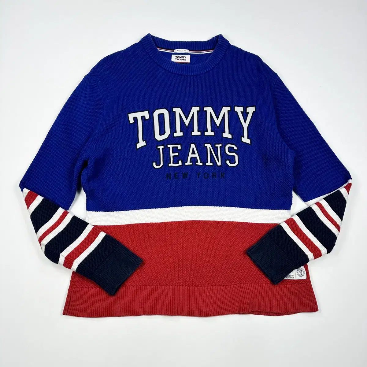 【雷市場（ポンジャン）商品韓国直送】 (測定 L ） TOMMY JEANS(トミー ジーンズ ) リラックスフィット スペルアウト ニット セーター