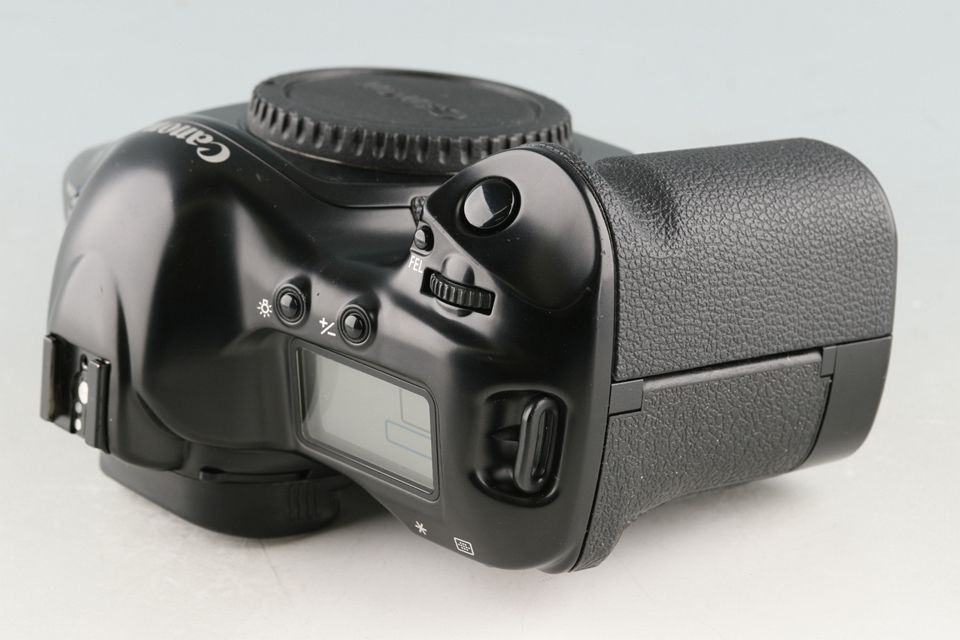 Canon EOS-1V 35mm SLR Film Camera #58529E1 - メルカリ