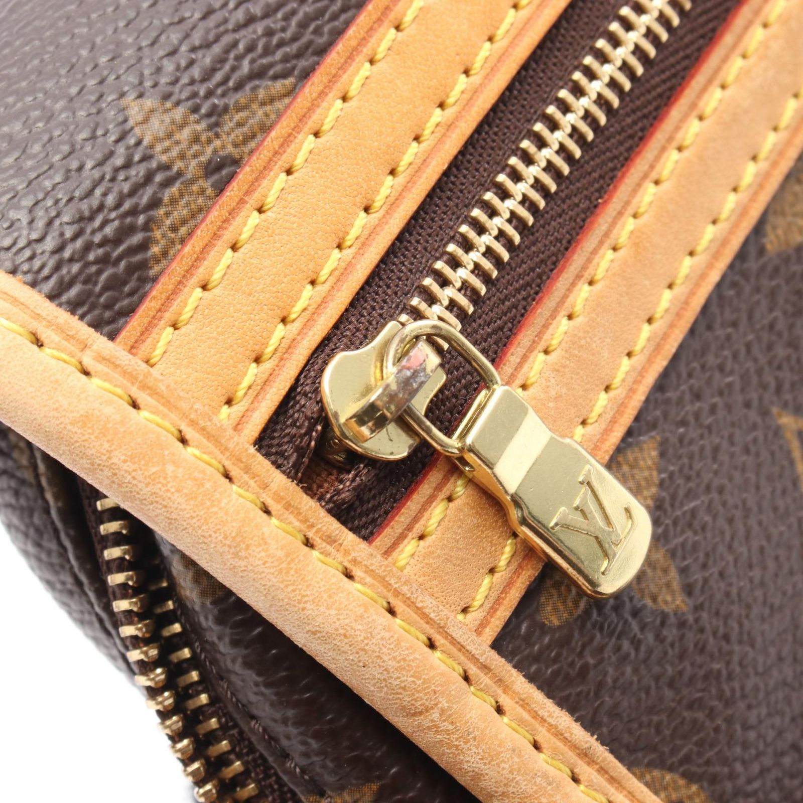 バムバッグ ボスフォール