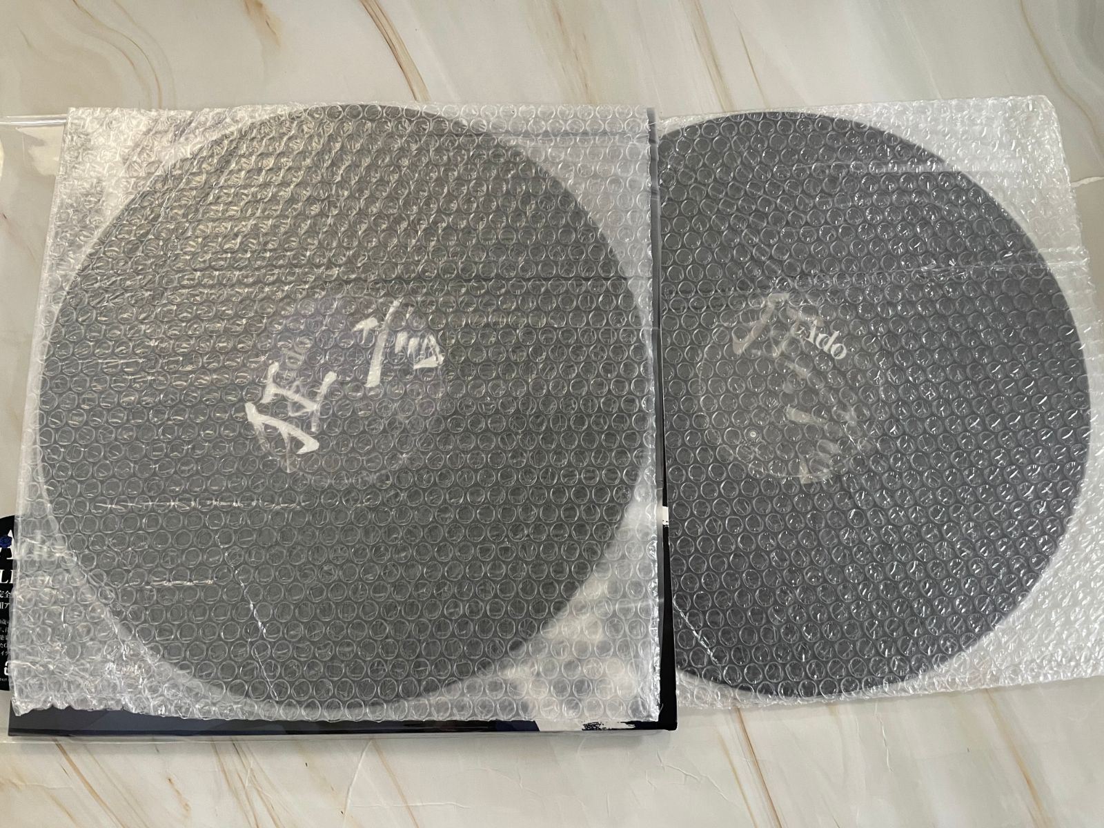 Ado 1st LP『狂言』 2枚組アナログレコード 新品未開封 Ado、1stアルバム『狂言』を自身初のアナログレコードとして発売