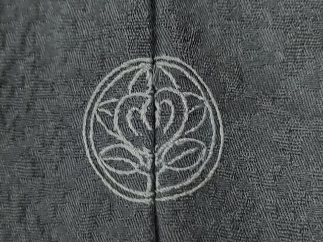 平和屋着物○螺鈿工芸作家 佐野正喜 色無地 飛鳥地紋 墨色 正絹 逸品