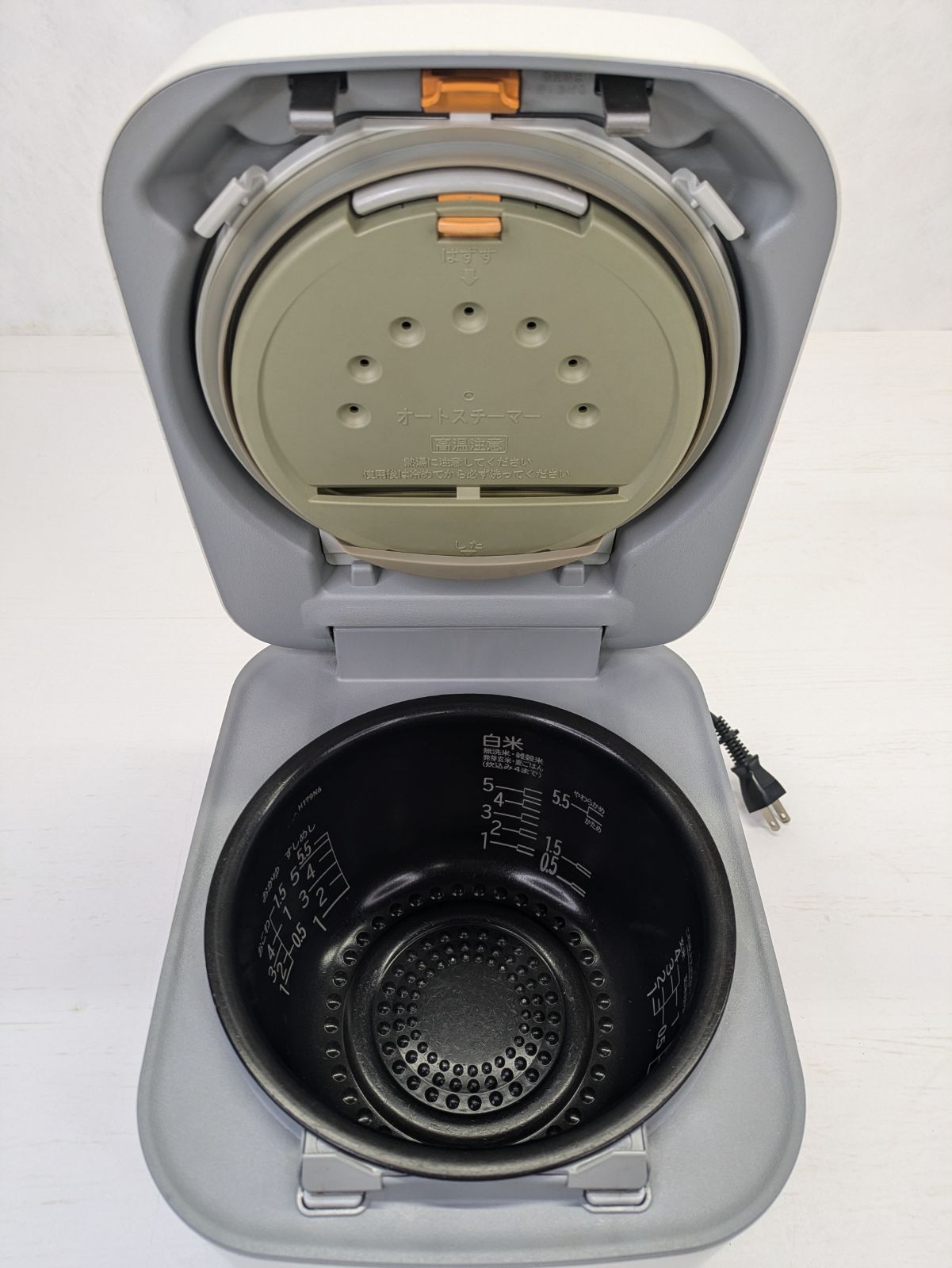 炊飯器・餅つき機 HITACHI RZ-V100EM 日立 沸騰鉄釜 ふっくら御膳 RZ-V100EM 価格比較 - 価格.com