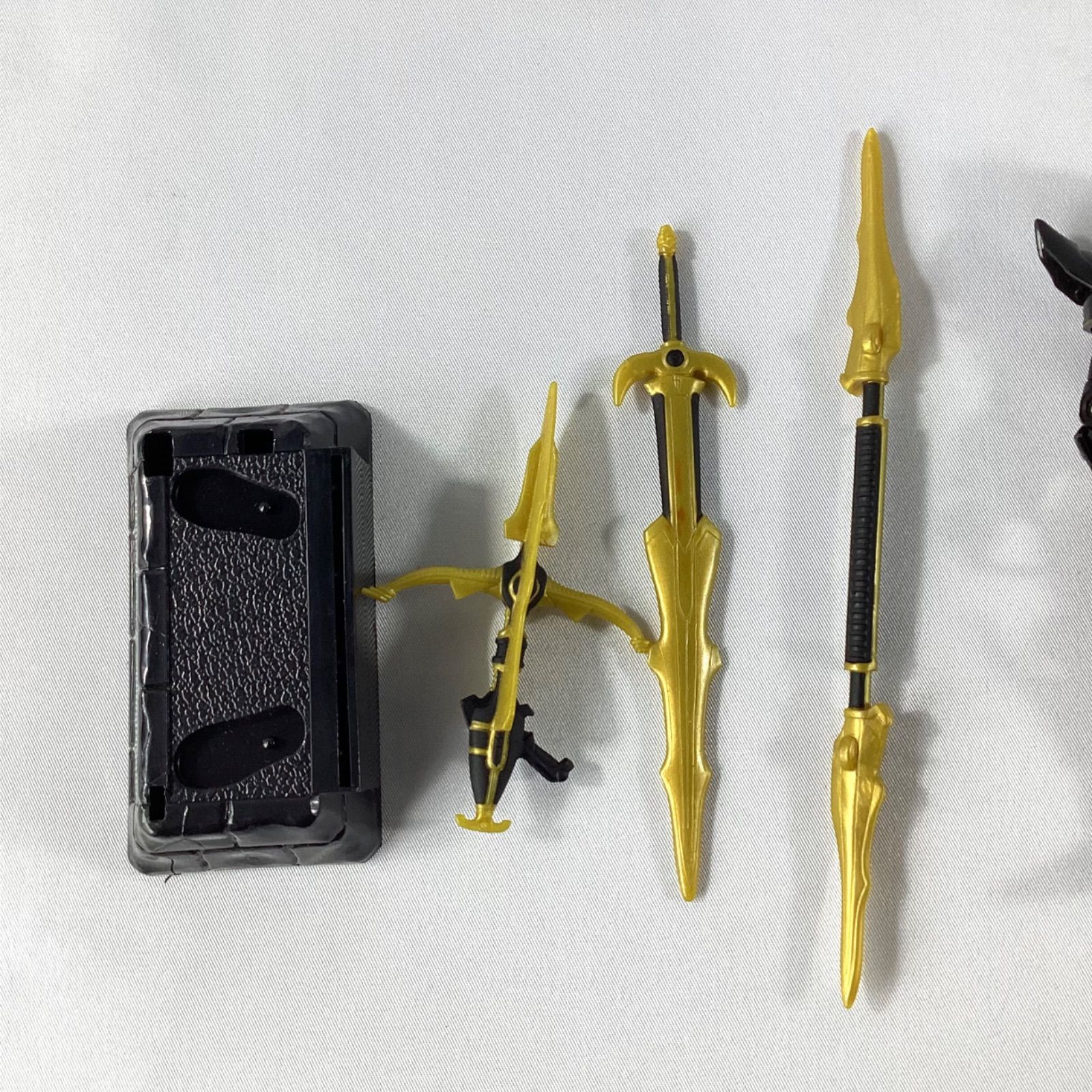 仮面ライダー クウガ 装着変身 6 アルティメットフォーム GD-29