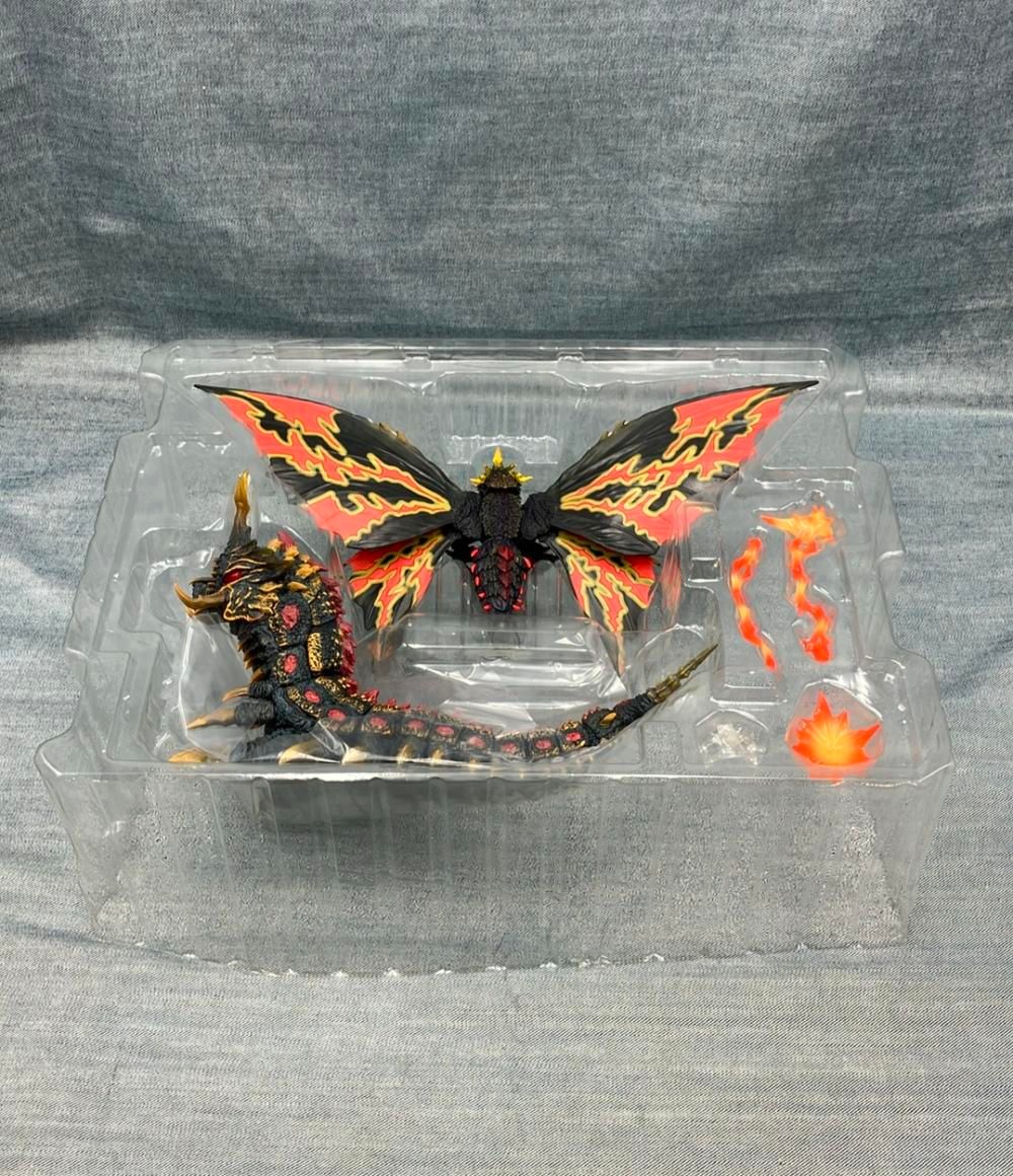 バンダイ