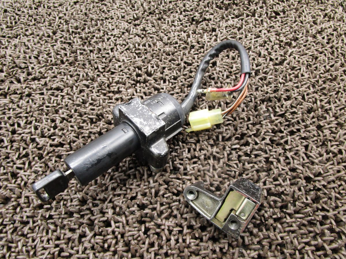 GB250 クラブマン MC10 キー3点 メインキャップメットホルダーセット ウェビックガレージセール | GB250クラブマン☆MC10☆メインキー