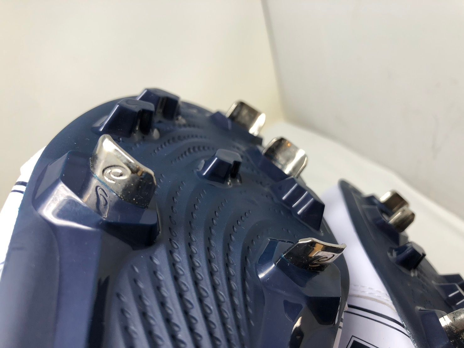 スパイクシューズ