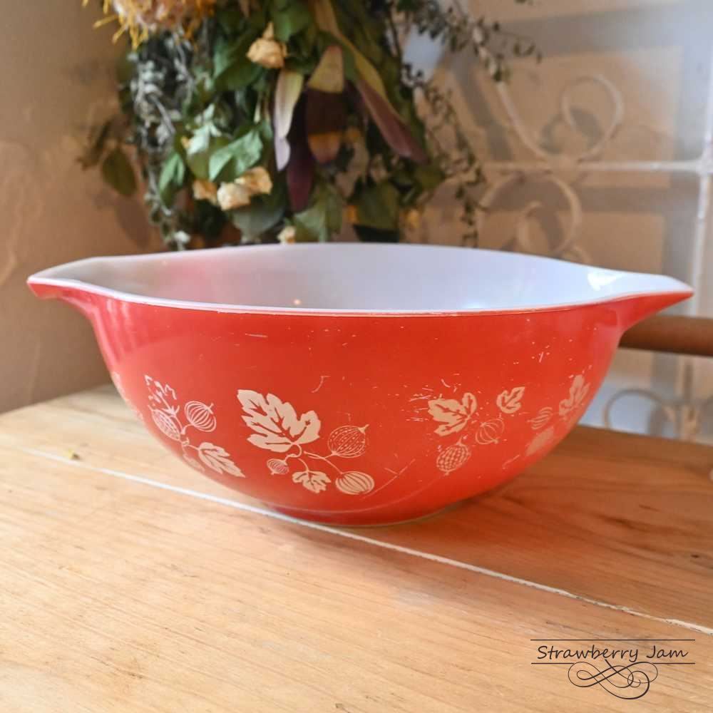 L3705-586 送料込！英国アンティーク Pyrex パイレックス サラダ