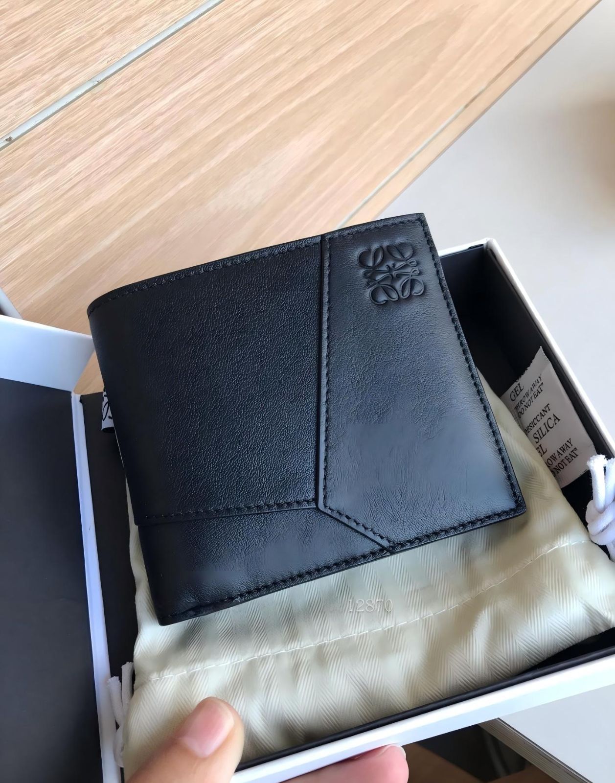 ロイヴェル パズルシリーズ メンズ ブラック 牛革 ショートウォレット カードケース スーツ用 札入れ付き 8つのカードポケットと2つの大型ポケット サイズ11*10cm ボックスと防塵袋付き