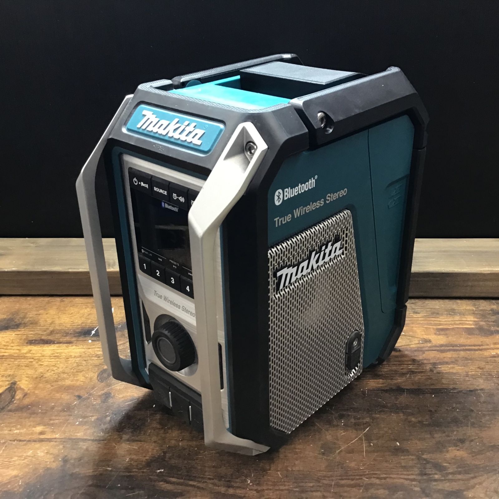 Makita True 切り替えれ Wireless Stereo MR113