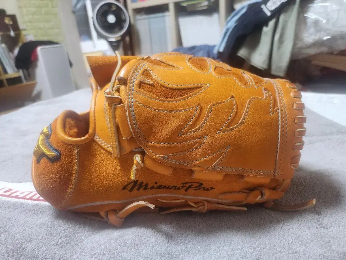  ミズノ ヌバックレザー 投手用グローブ その他 グローブ
