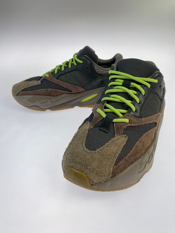 【品】adidas アディダス EE9614 YEEZY BOOST 700 WAVE RUNNER DARK GREY 靴 シューズ スニーカー 【161-250603-AS-7-min】