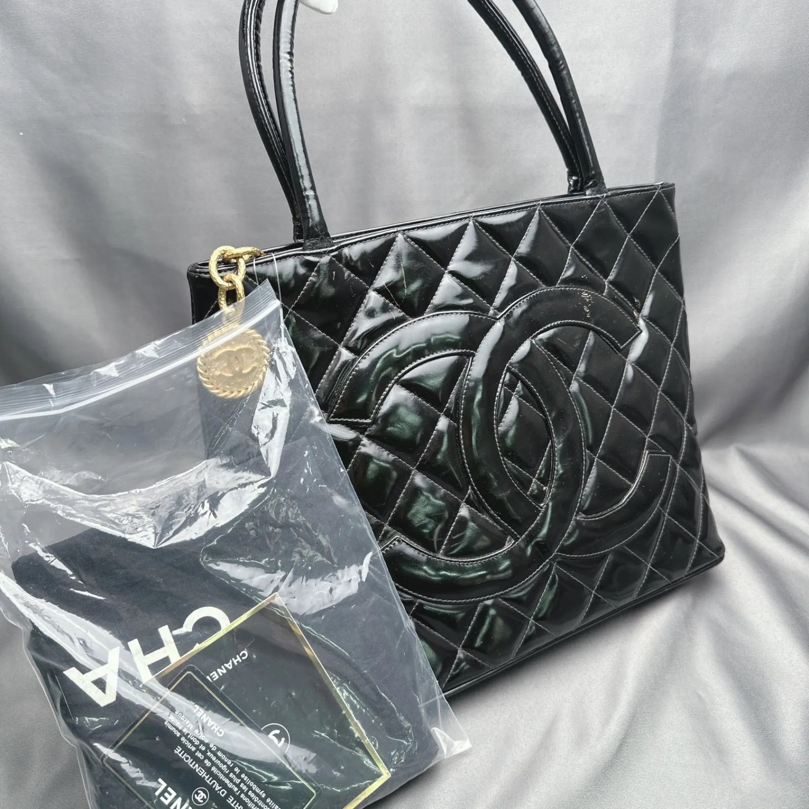 シャネル シャネル CHANEL バッグ トートバッグ エナメル シャネル シャネル CHANEL バッグ トートバッグ エナメル