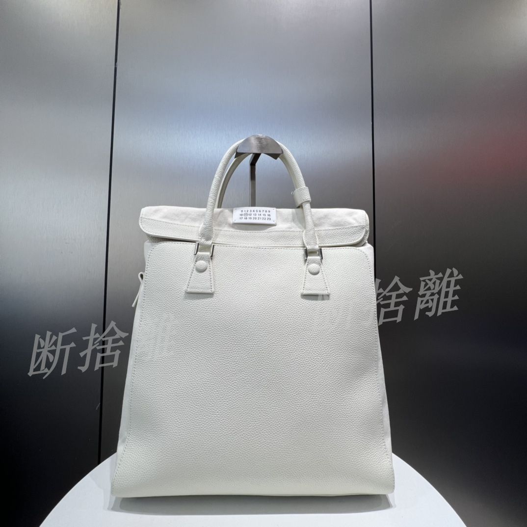 大人気新品 メゾンマルジェラ  Maison Margiela  MM6  レディース  バッグ  ハンドバッグ  ショルダーバッグ