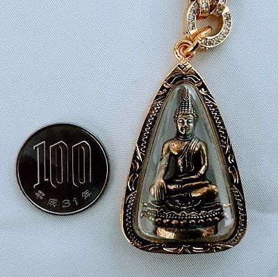 【選べるストラップ】仏陀のプラクルアン（タイのお守り）タイプA