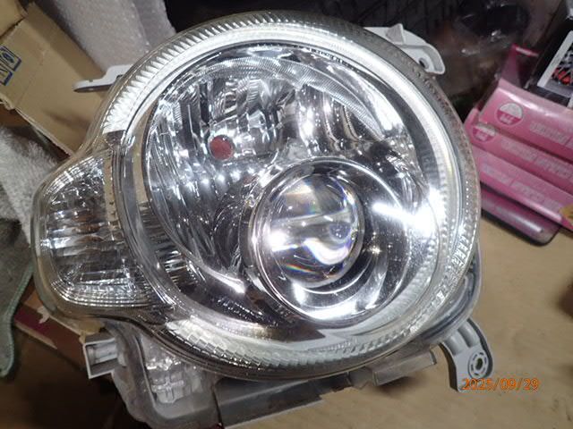 ジャンク ミラココア LA675S 後期 右 LED ヘッドライト KOITO 100-69008