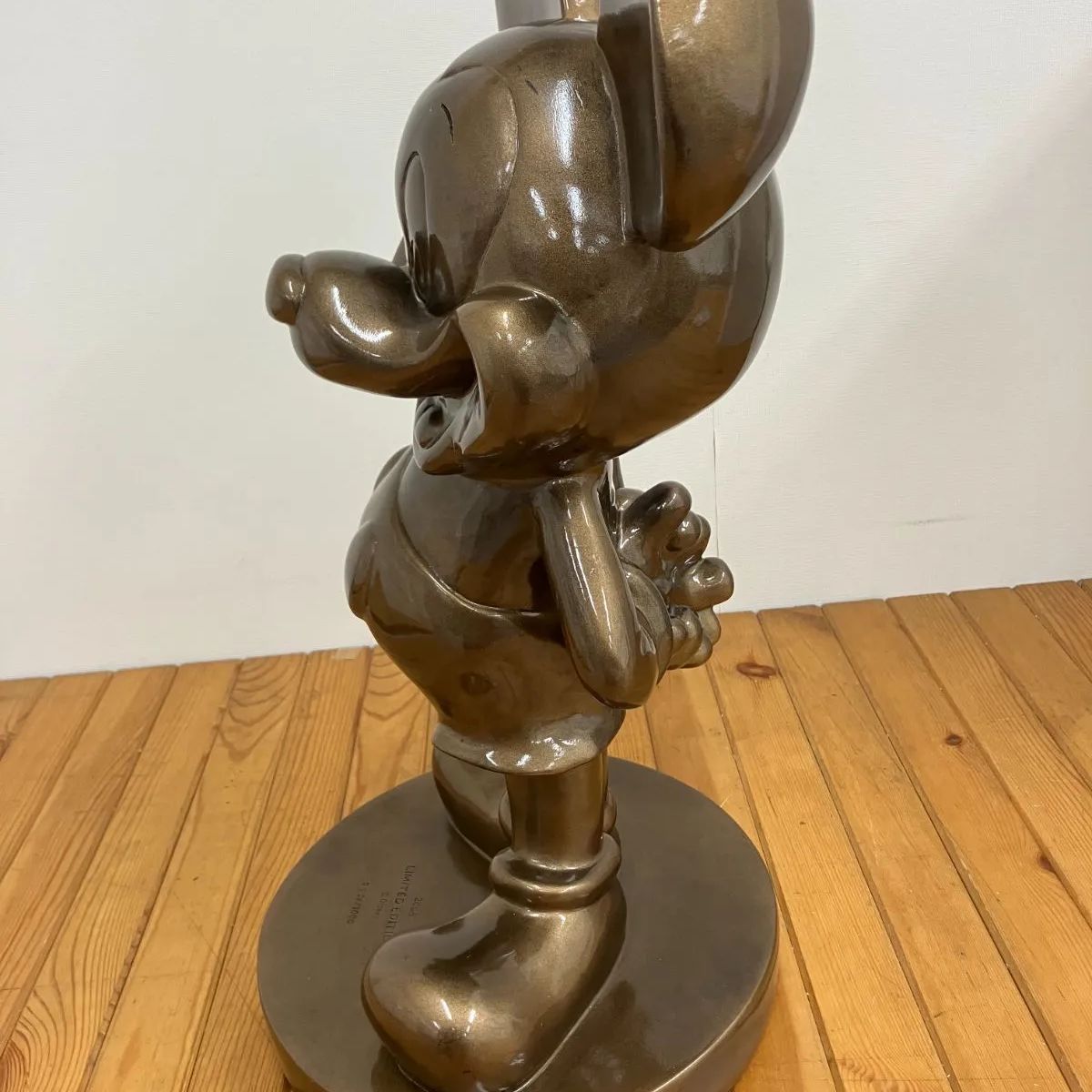【限定1000】Disney ディズニー　ミッキーマウス　ブロンズ像　希少品 DISNEY (ディズニー) ミッキーマウス ブロンズ像 箱付き