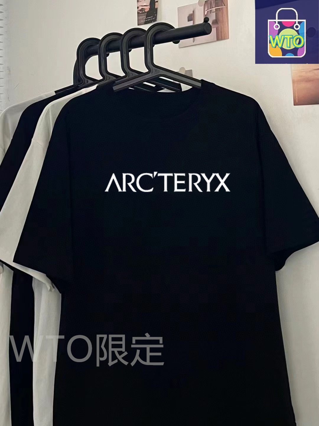 最新モデル 胸元大ロゴアルファベット