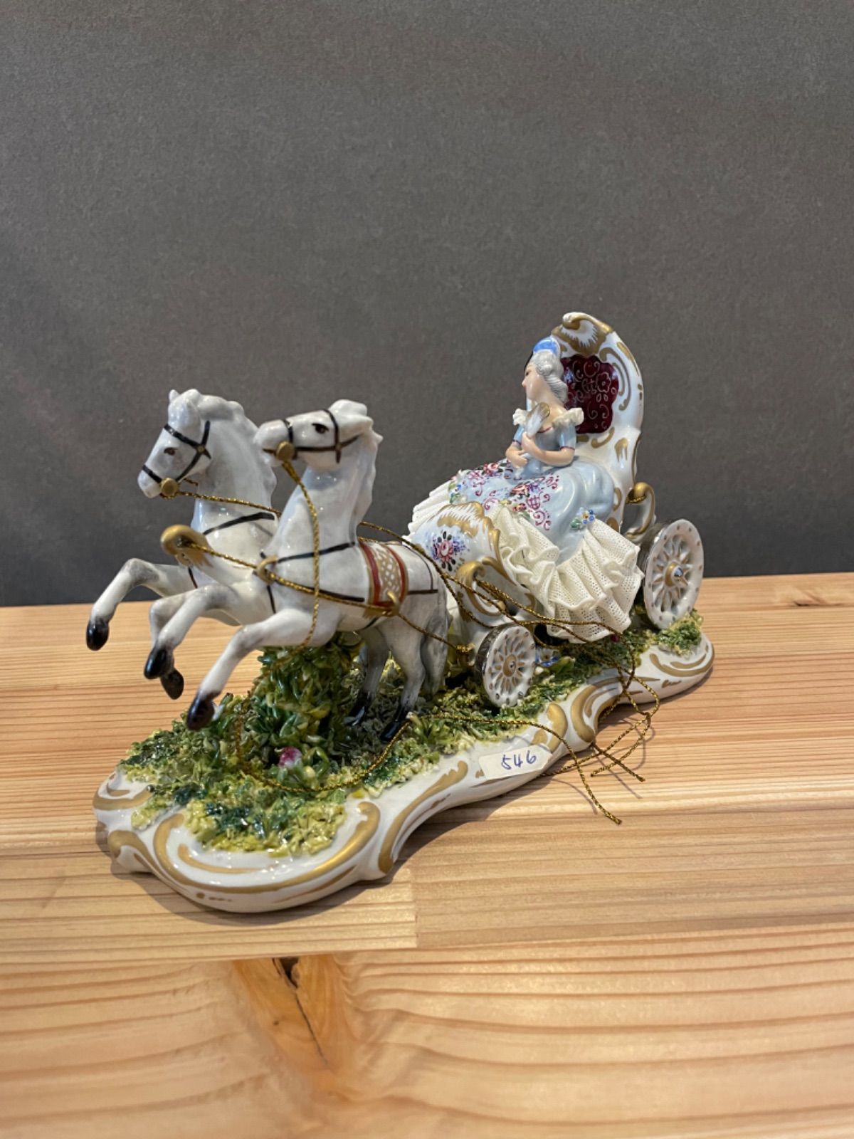 イタリア　カポディモンテ　陶器人形　フィギュリン　オブジェ　ぬいぐるみ　ドール イタリア カポディモンテ 陶器人形 フィギュリン オブジェ