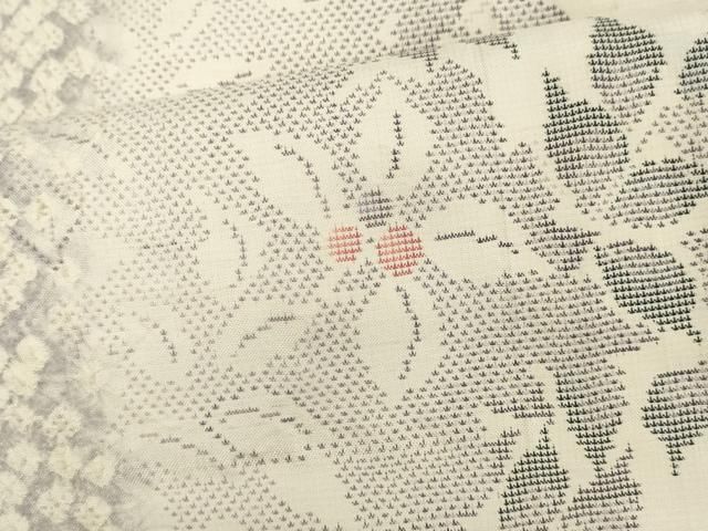 平和屋着物○本場大島紬 白大島 9マルキ 絞り 草花文 正絹 逸品