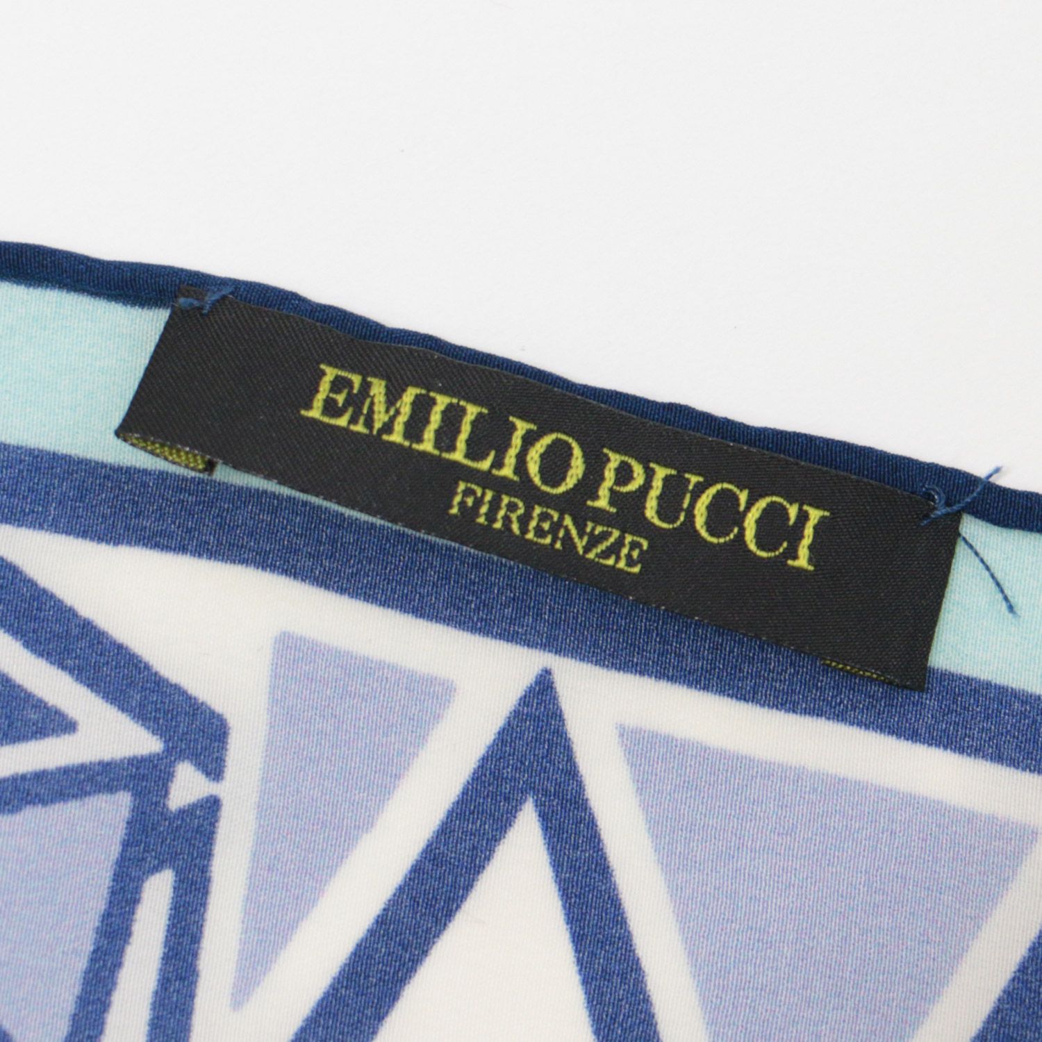 EMILIO PUCCI エミリオプッチ スカーフ ブルー系 大判 ひし形 変形