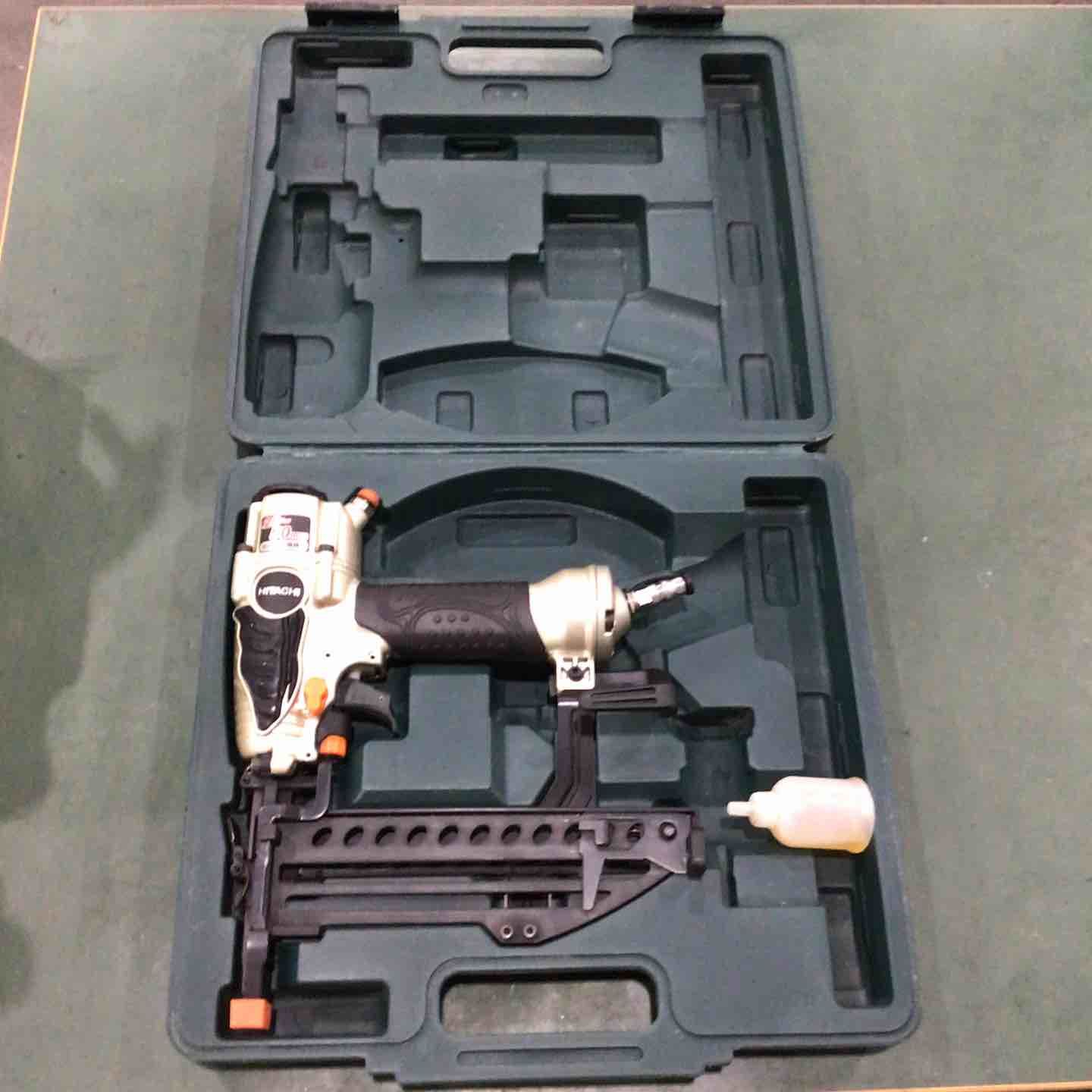 ハイコーキ HIKOKI 旧 日立工機 常圧フロアタッカ N5004MF 川口店