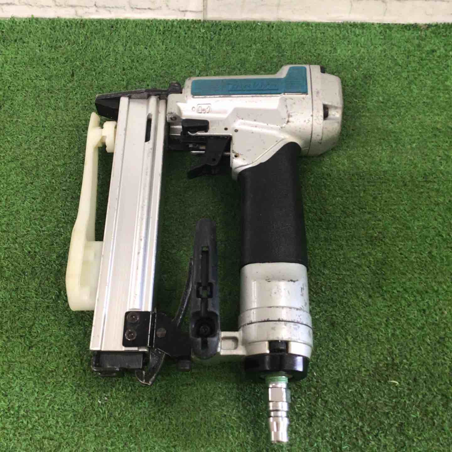 IGNIO 卓球台 セパレート式 キャスター付き No.3219○ ※現金